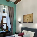7 Heaven Elegant Old Town לינה וארוחת בוקר קרקוב