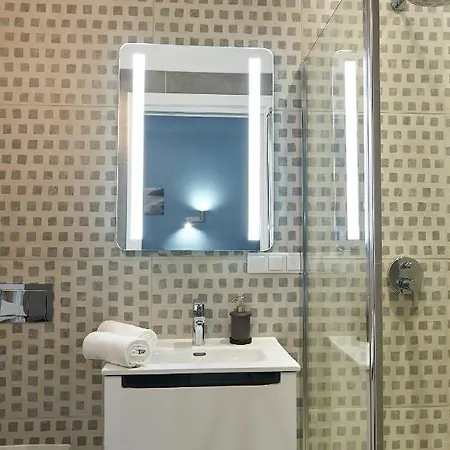 Bed & Breakfast 7 Heaven Elegant Old Town