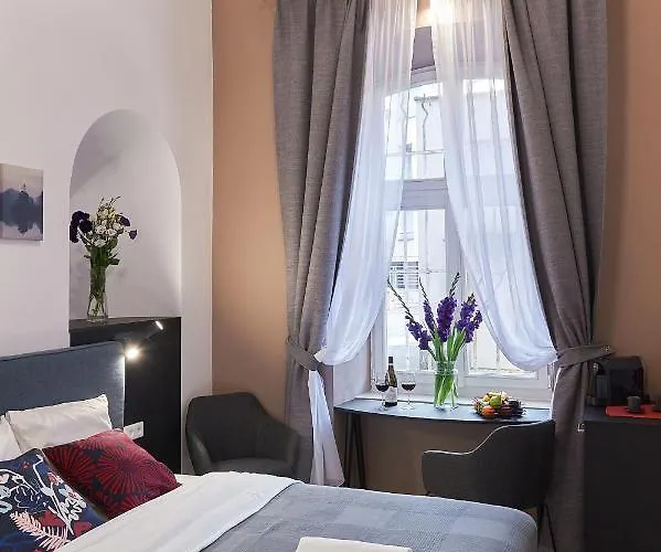 Bed & Breakfast 7 Heaven Elegant Old Town Cracovia