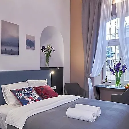 7 Heaven Elegant Old Town Bed & Breakfast