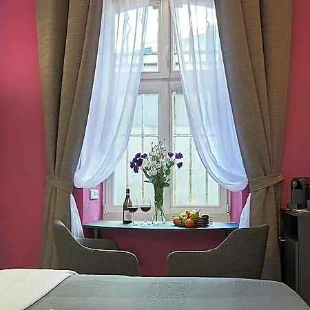 7 Heaven Elegant Old Town Krakov